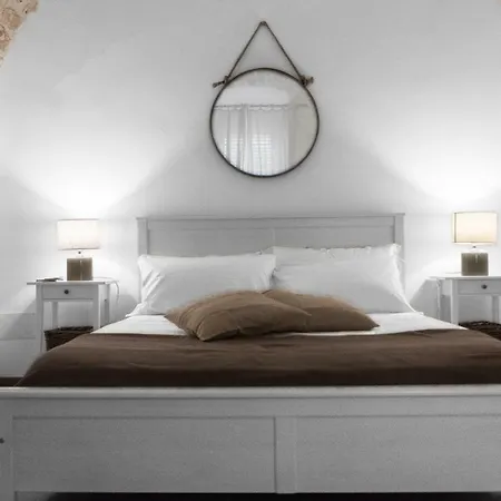 Archetto Holiday home